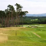 Golf Stella S Bazenom Вилла