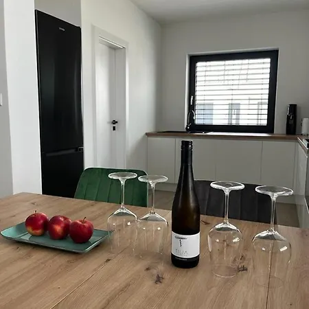 Golf Stella S Bazenom * Sajdikove Humence